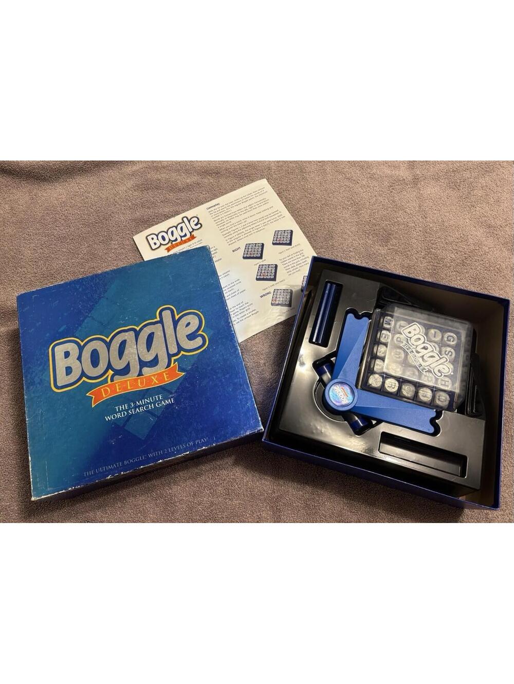 Vintage - 1997 Parker Brothers Boggle Deluxe 3-Minute Word Search Game